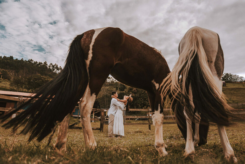 Ensaio Pré casamento no Sítio Terras Claras, Alfredo Chaves - ES - Thais & Igor 